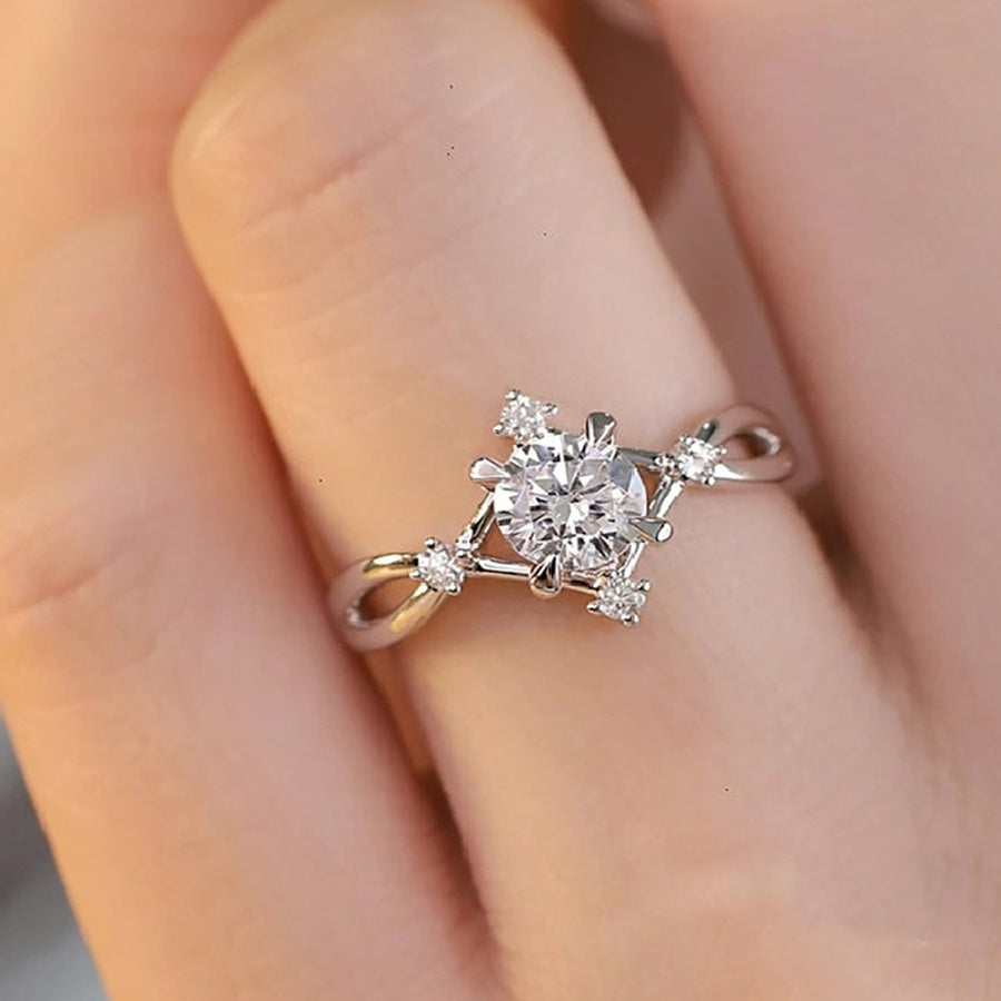 White gold-plated zirconia ring