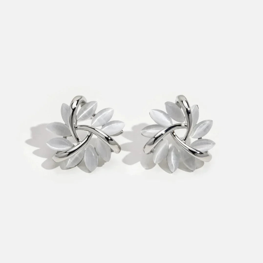 Elegant and Exquisite Circular Opal Flower Stud Earrings in Gold