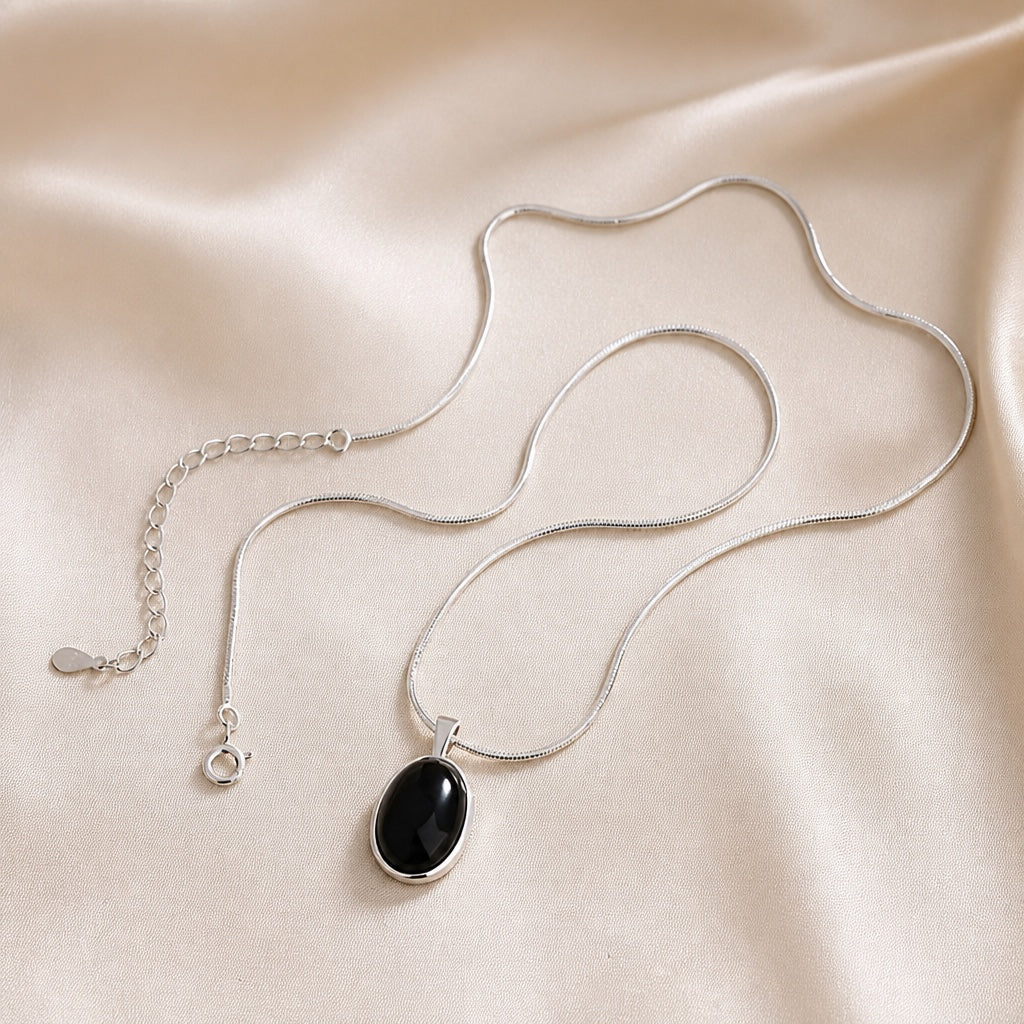 Refined Oval White Gold Pendant Necklace