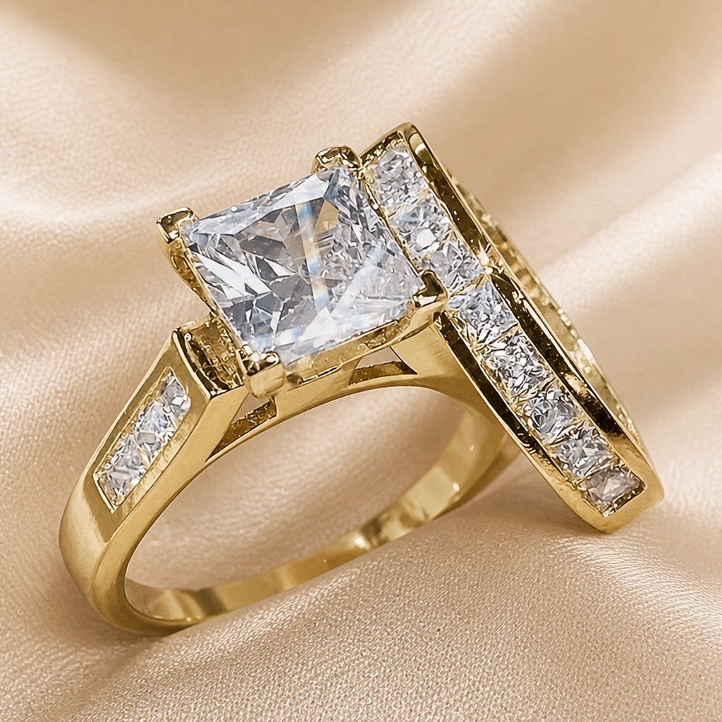 Collection featuring a white gold ring and a square zirconia
