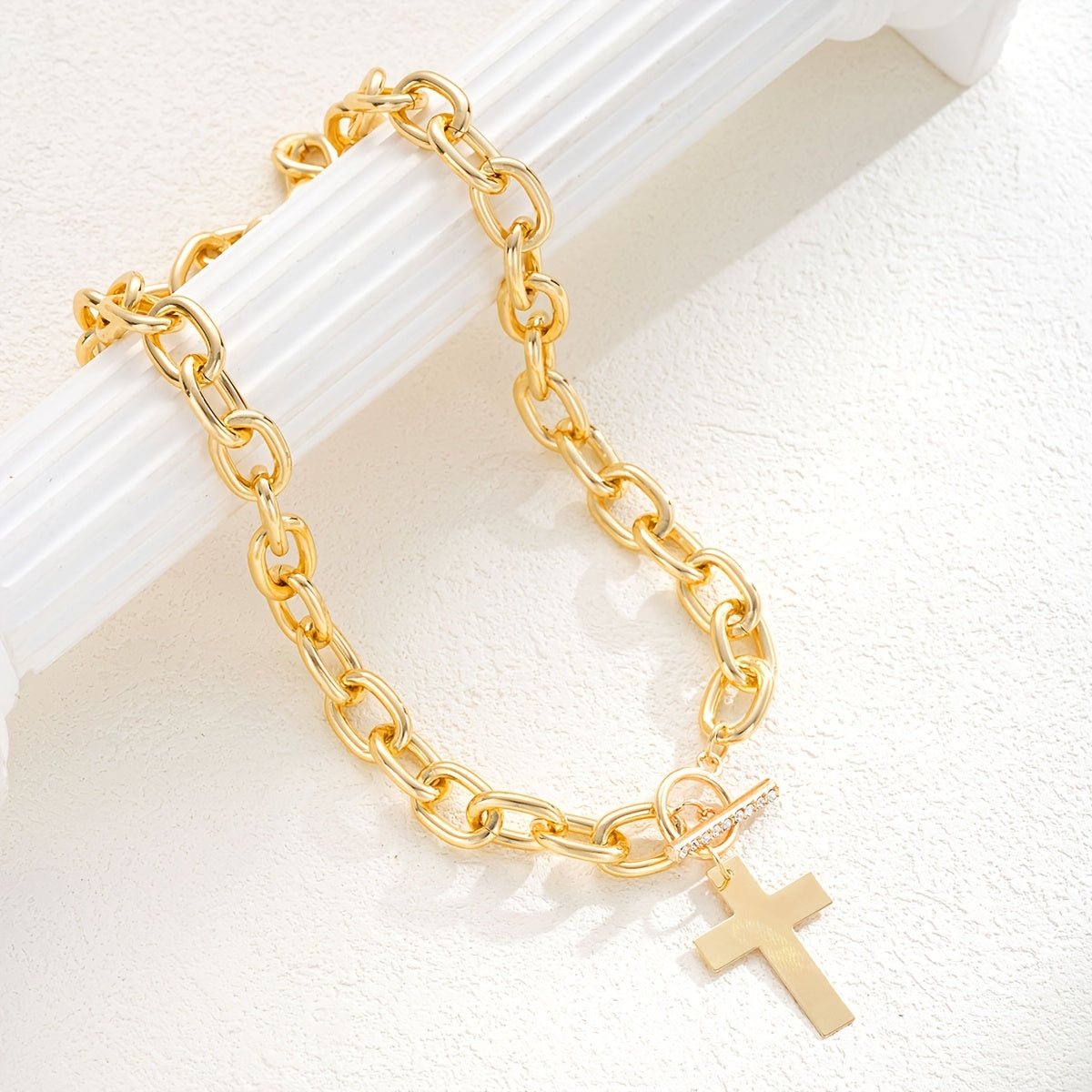 Fashionable White Gold Toggle Necklace with Cross Pendant